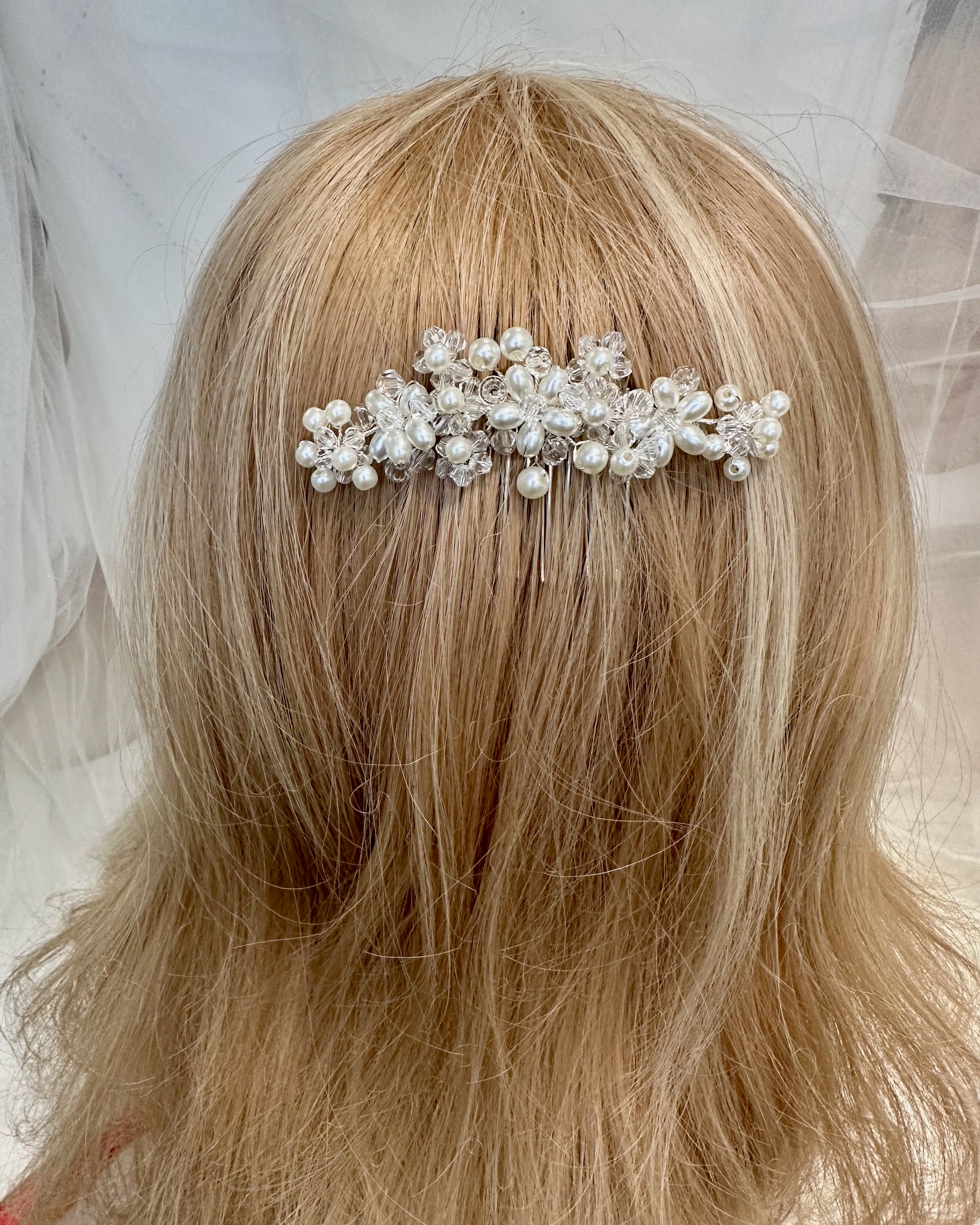 Gwyneth Comb in silver by Windsor Bridal Jewellery