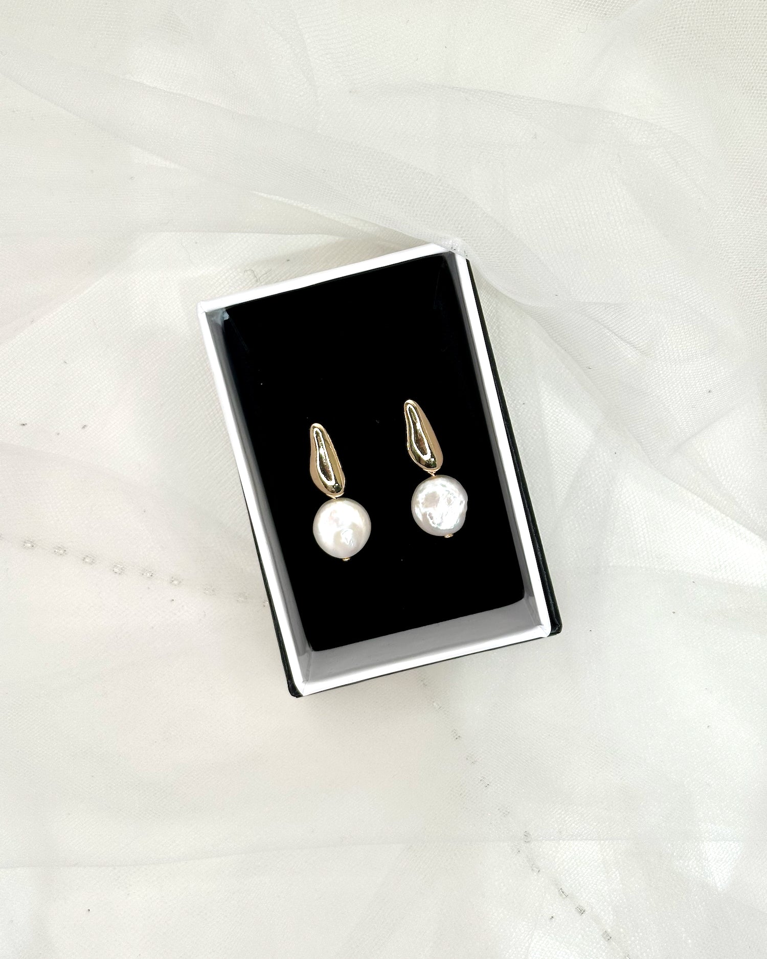 Teena Bridal Earrings in gold — alternate view 4