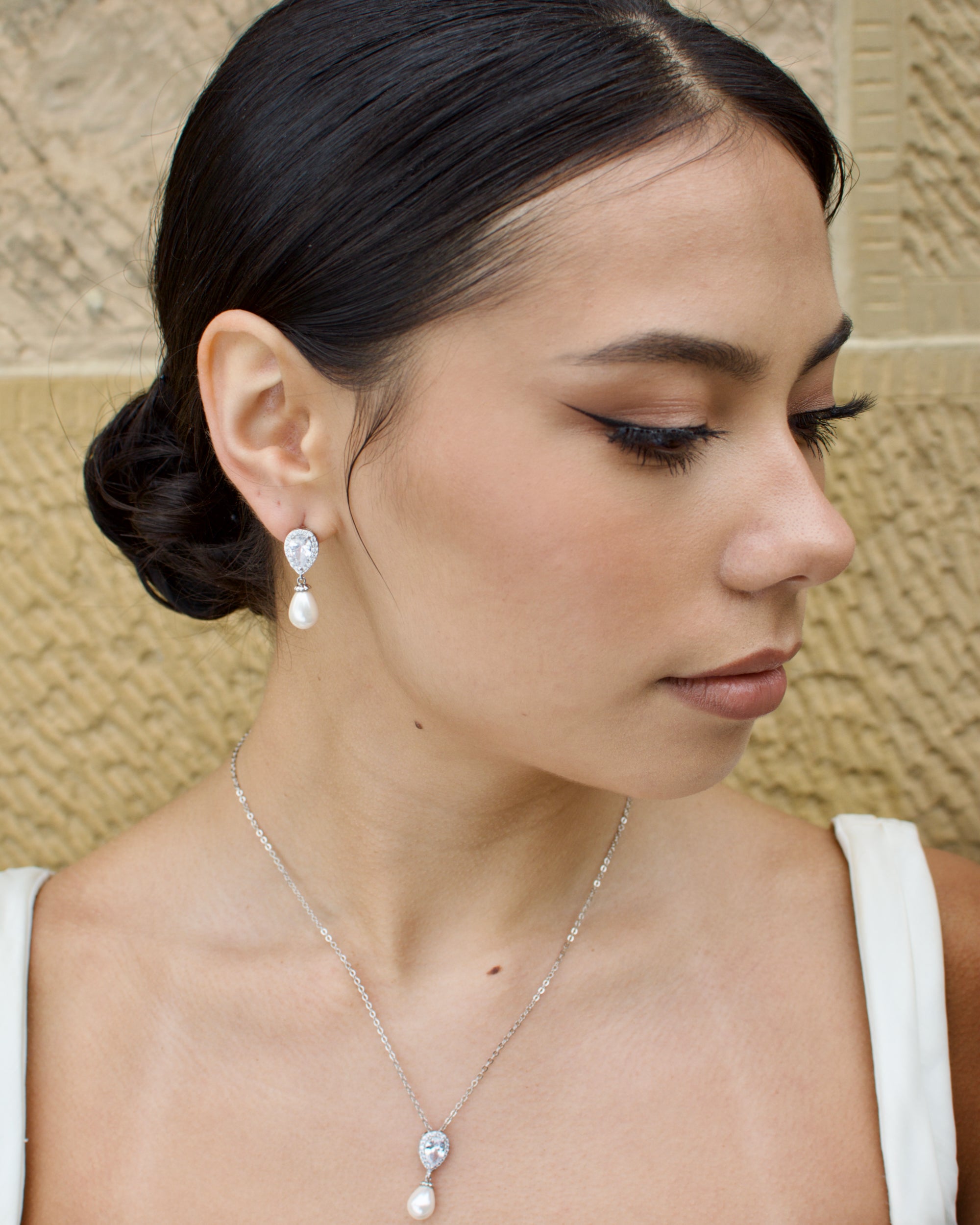 Cara necklace and earring set — alternate view 3