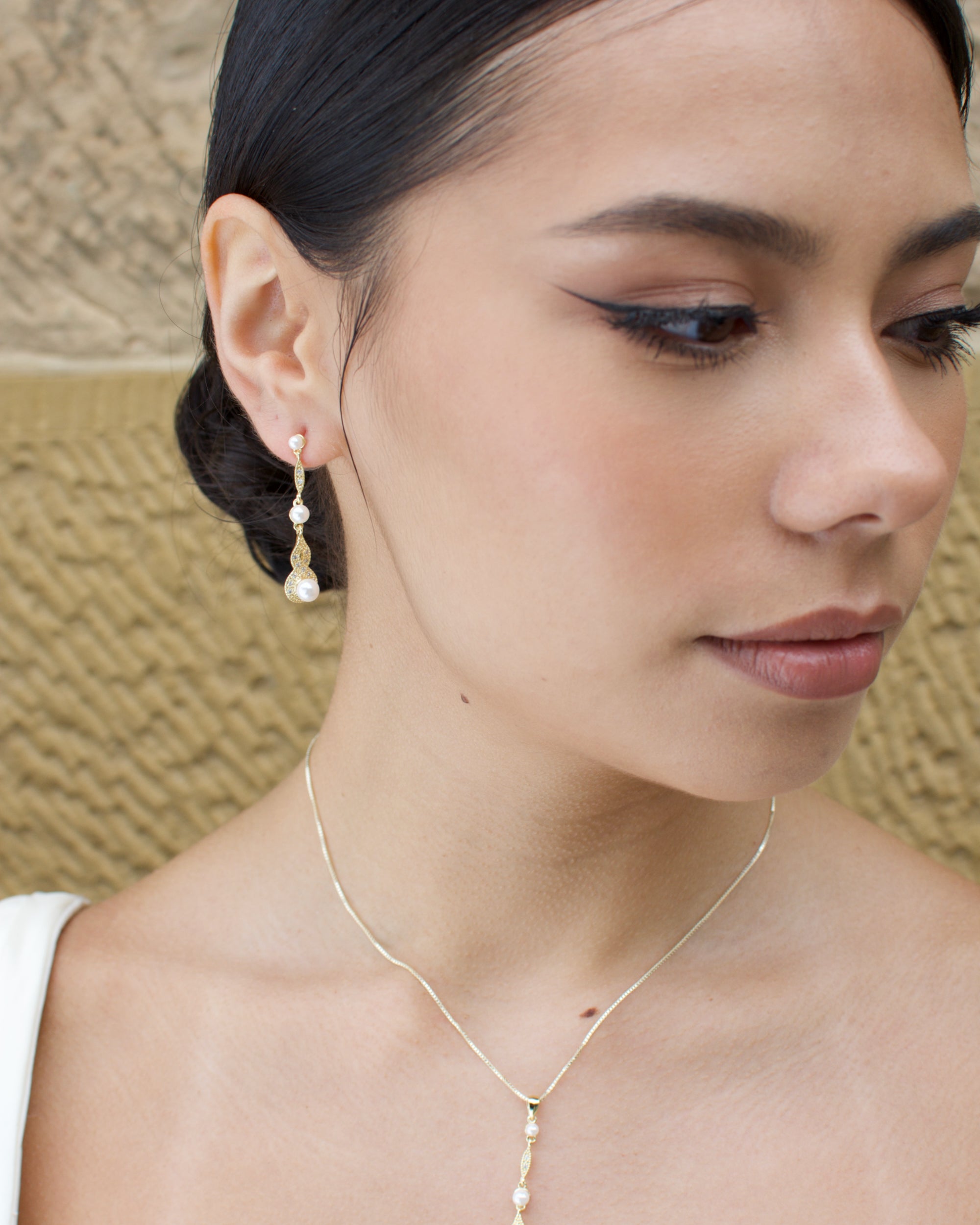 Lorelai Gold necklace and earring set — alternate view 7