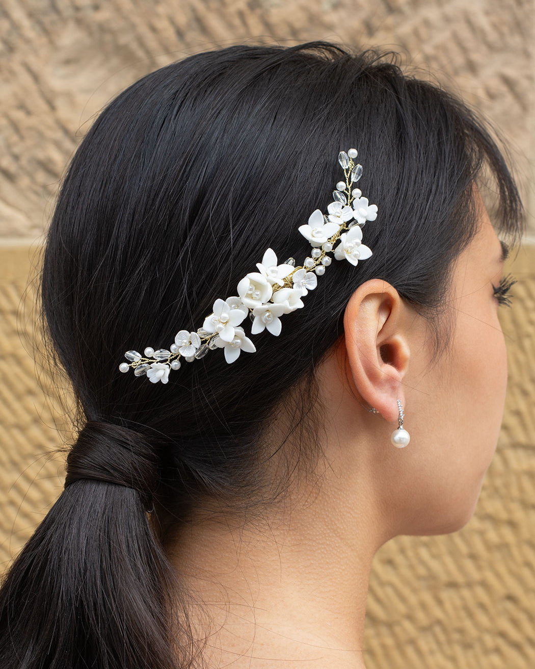 Callista Gold bridal comb by Windsor Bridal Jewellery