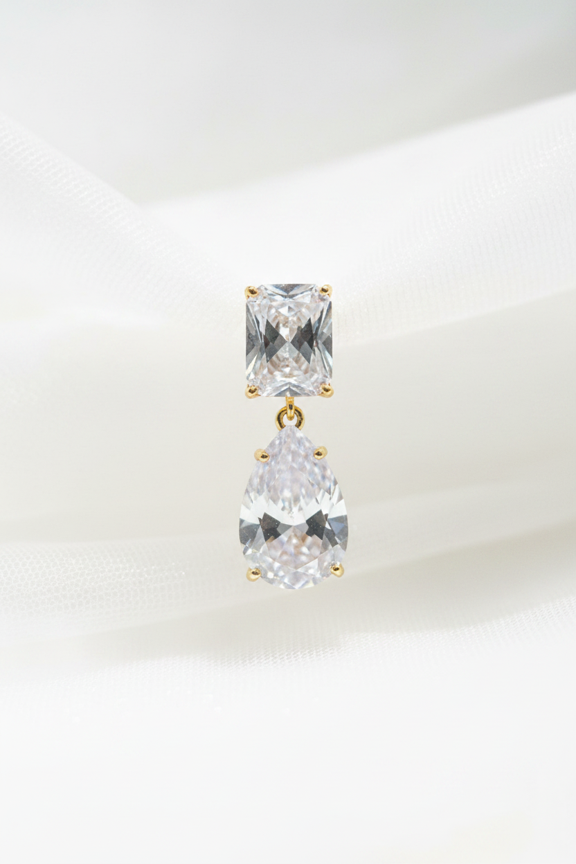 Ada Gold Crystal Bridal Earring - macro detail shot