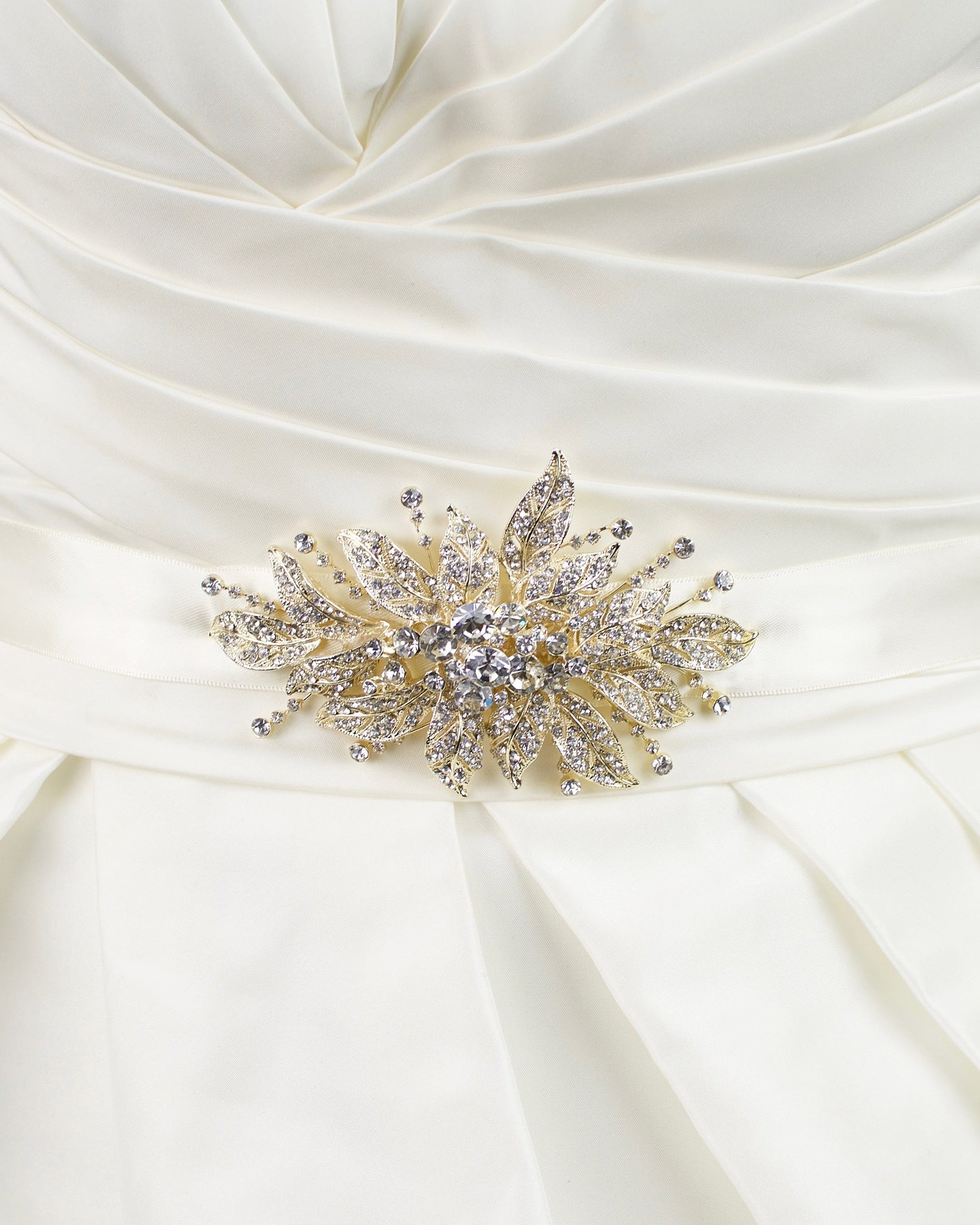 Viola Belt in gold by Windsor Bridal Jewellery