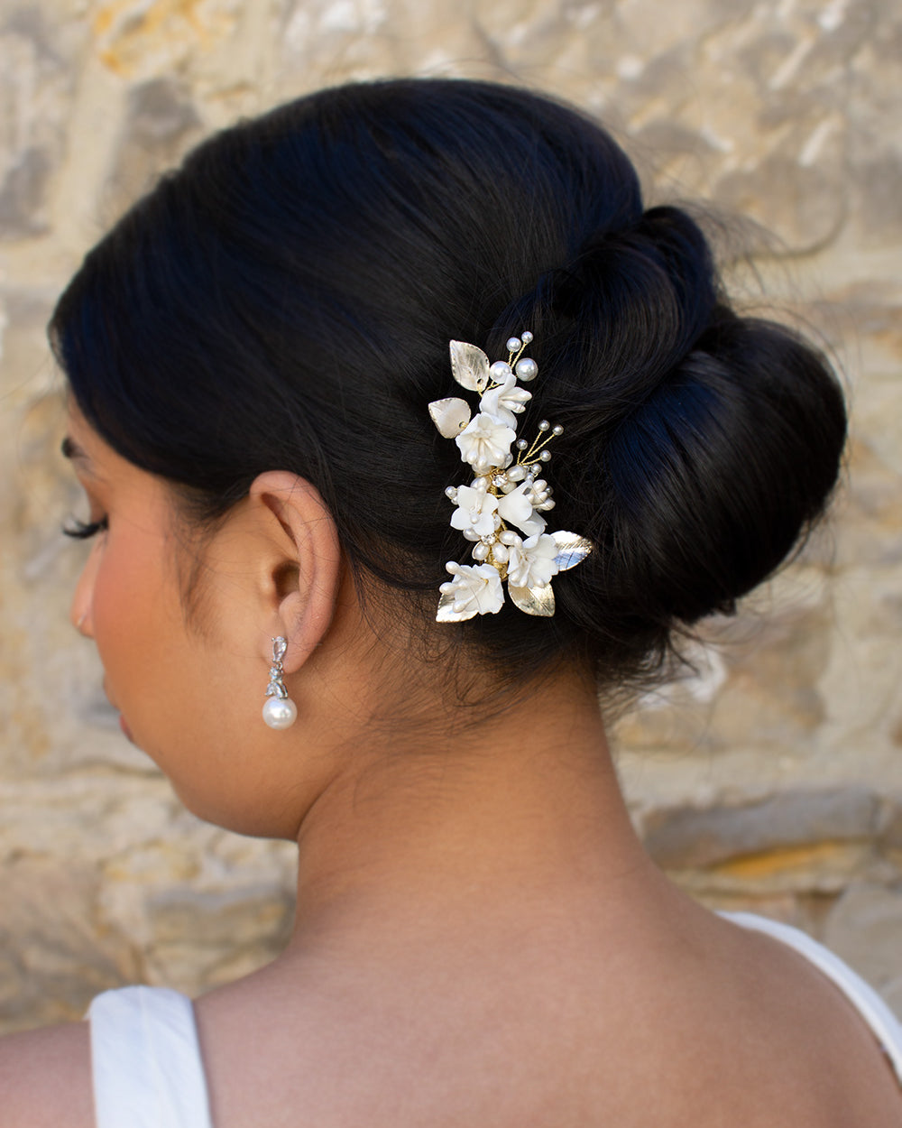 Marija Gold comb by Windsor Bridal Jewellery
