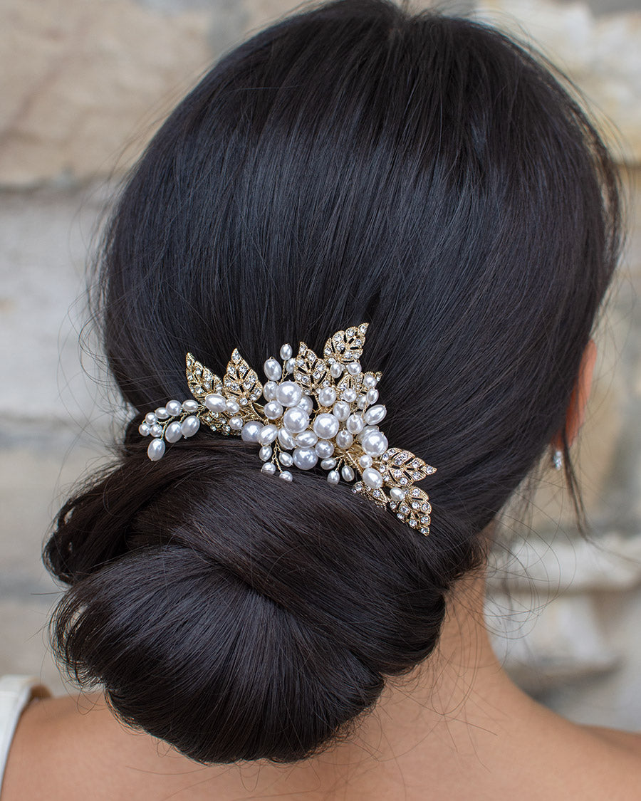 Karina Gold Bridal Hair Comb with Pearls and Crystals — alternate view 3