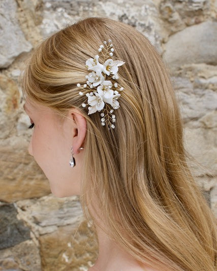 Karlie Gold comb by Windsor Bridal Jewellery