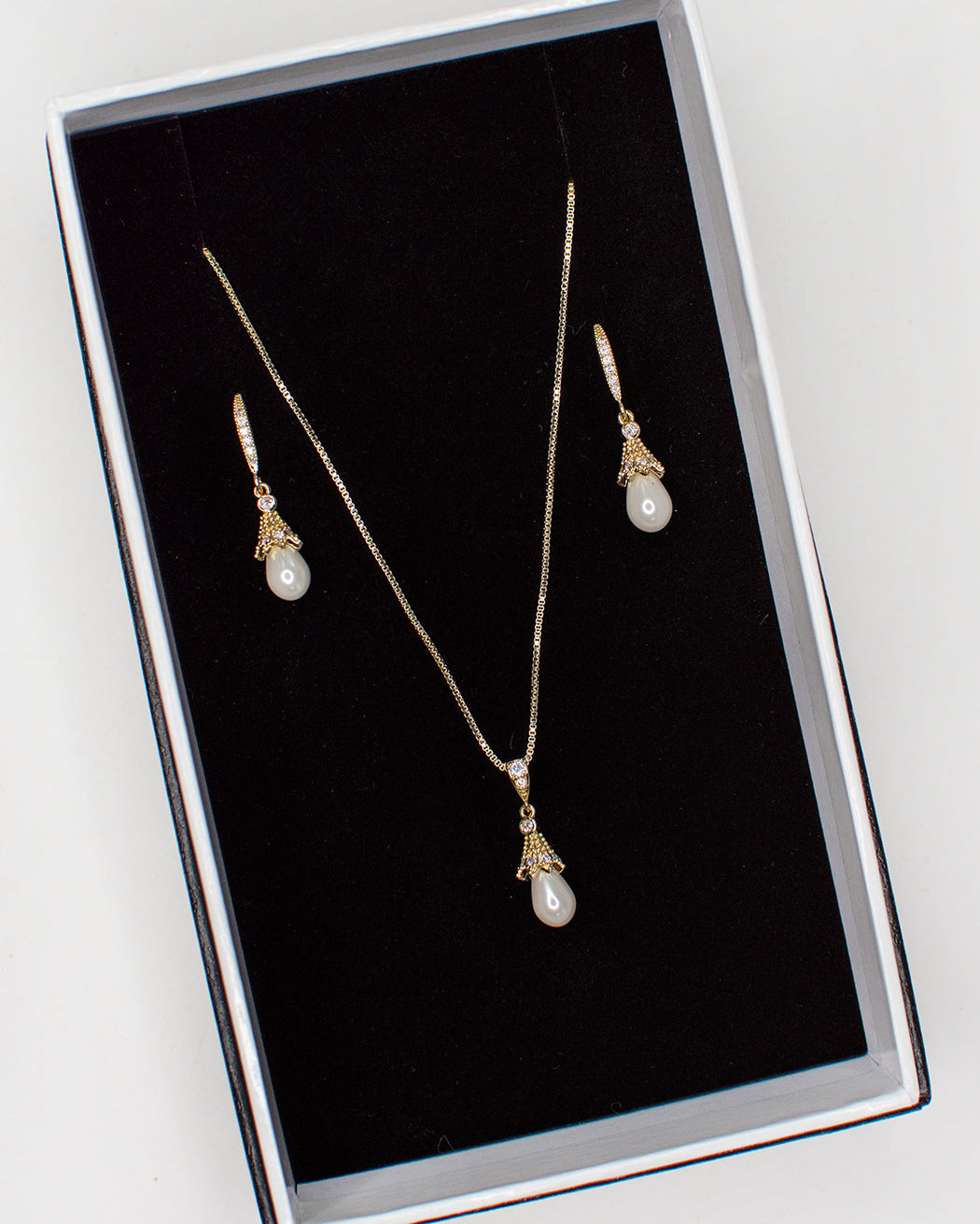 Maribel Gold necklace and earring set — alternate view 4