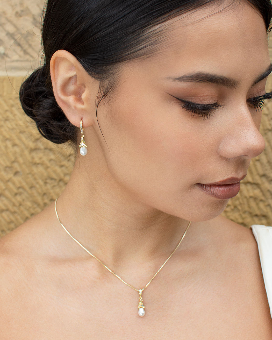 Maribel Gold necklace and earring set by Windsor Bridal Jewellery