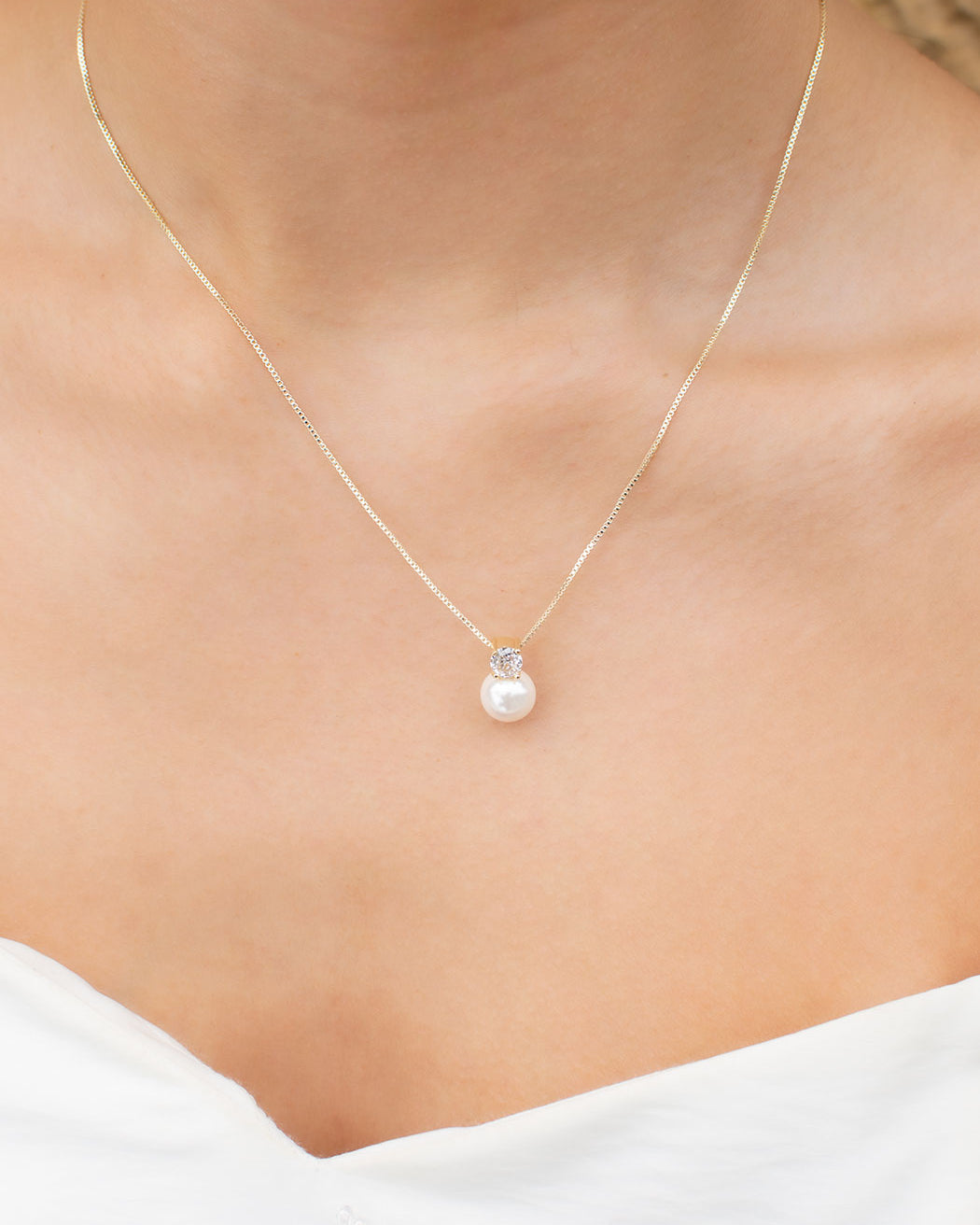 Annie Gold necklace and earring set — alternate view 2