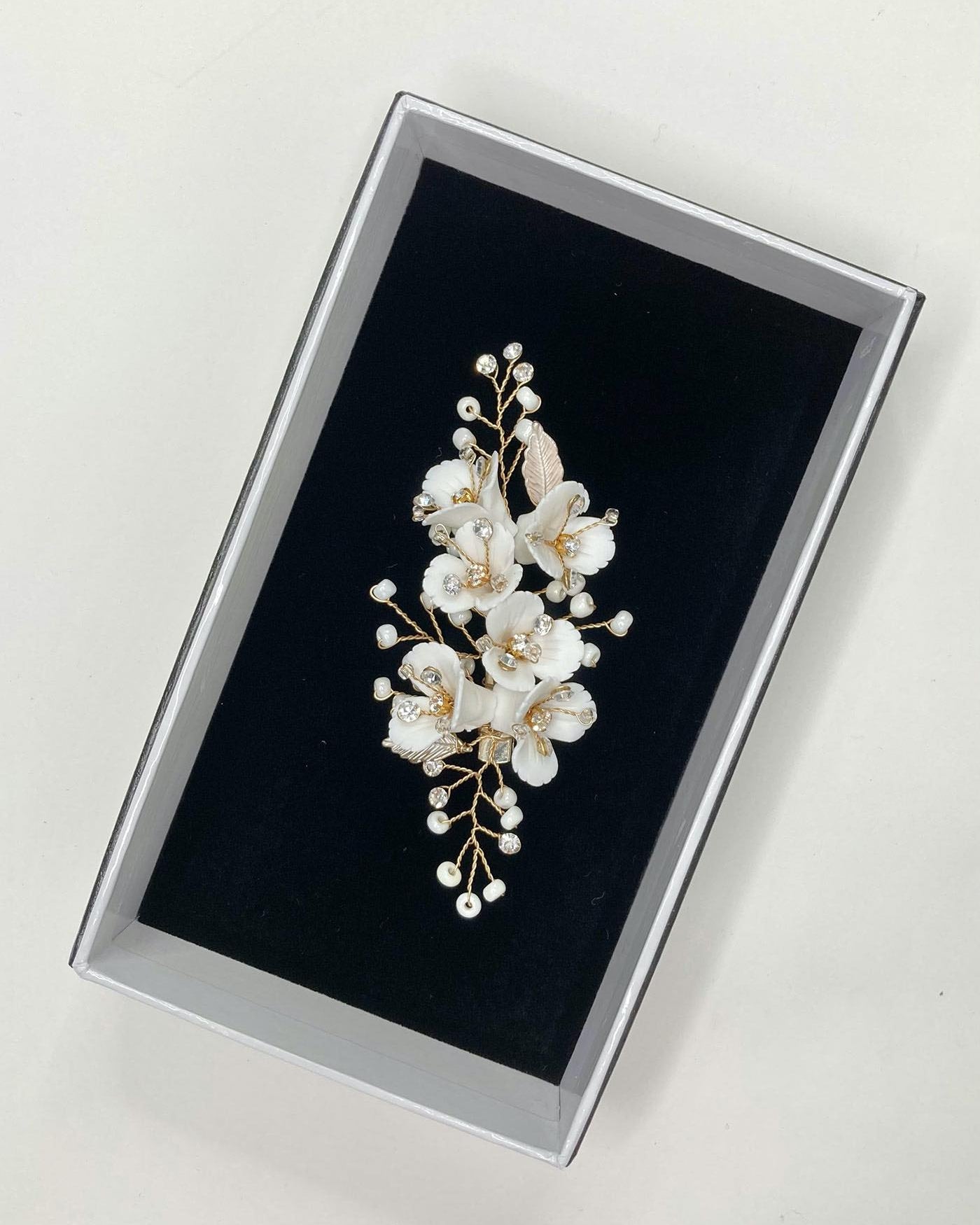 Karlie Gold bridal comb — alternate view 2