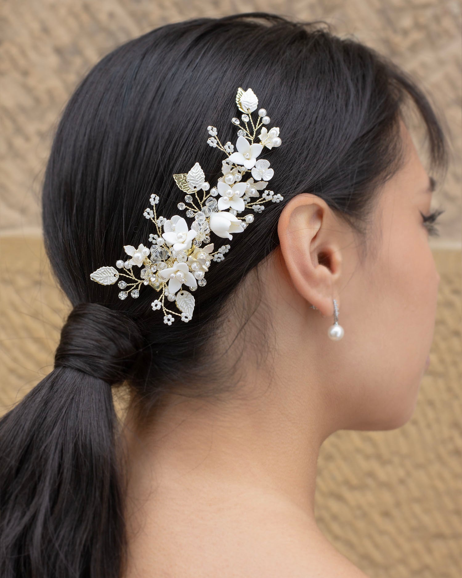 Harlow Gold bridal comb — alternate view 3