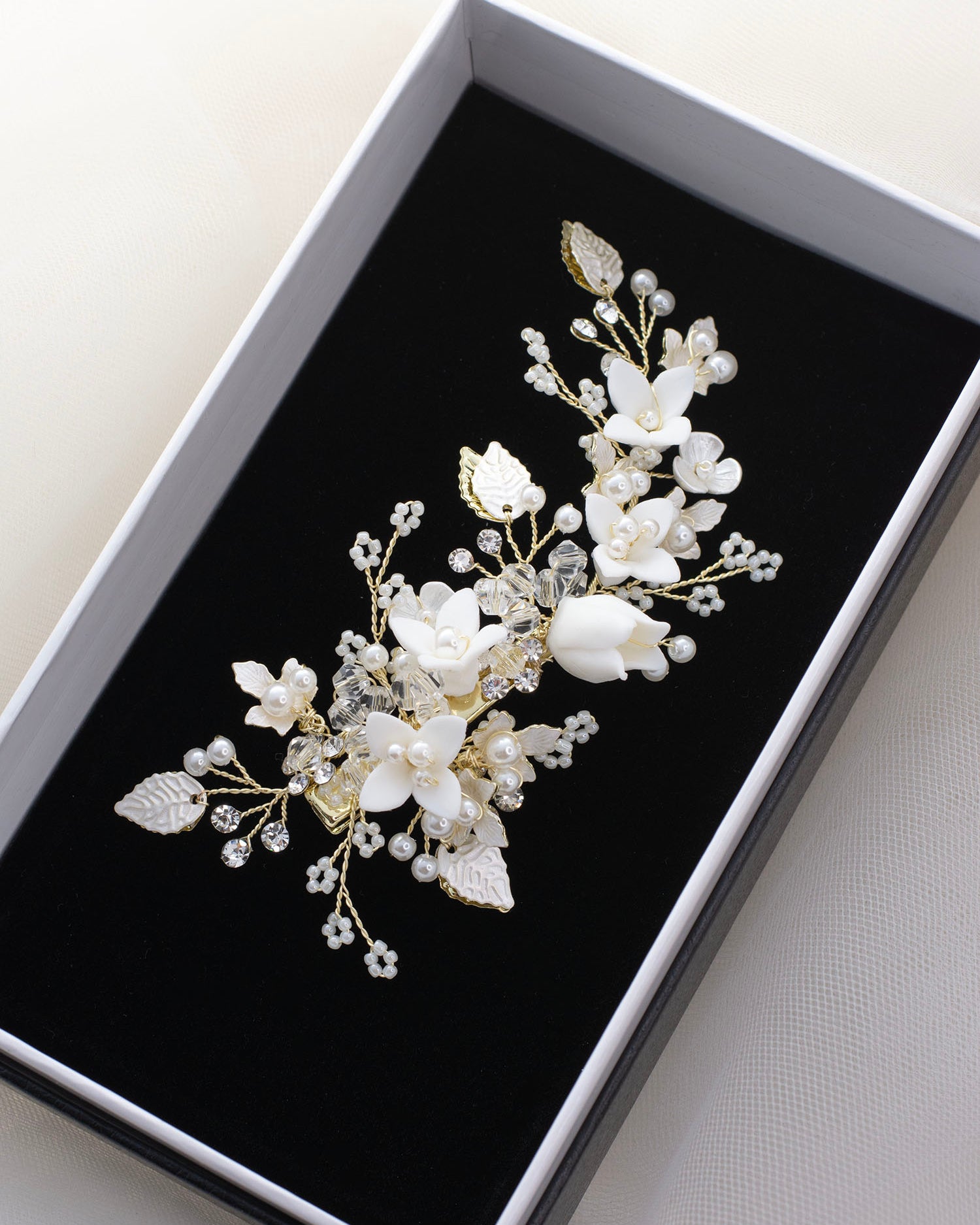 Harlow Gold bridal comb — alternate view 2
