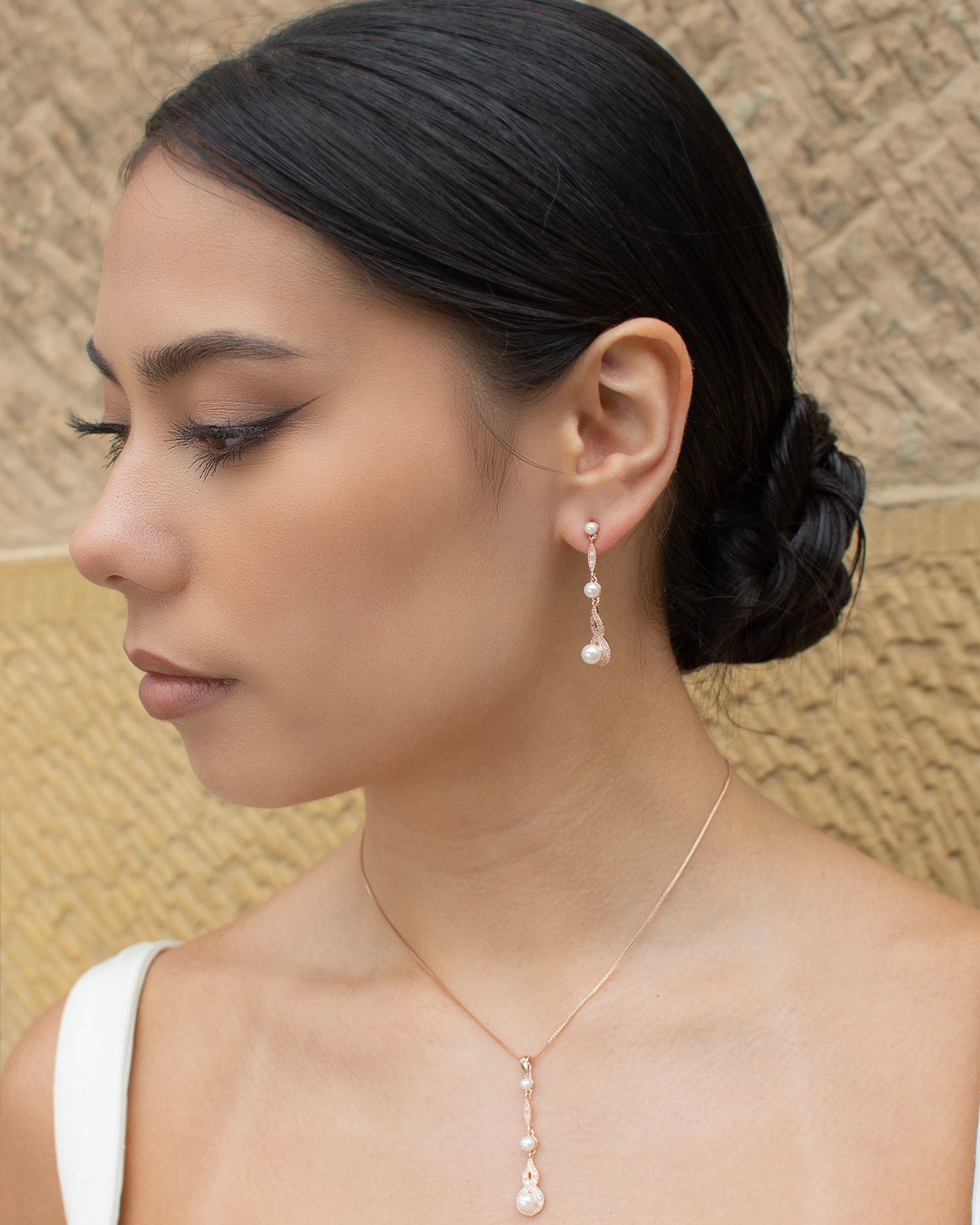 Lorelai Rose Gold necklace and earring set by Windsor Bridal Jewellery