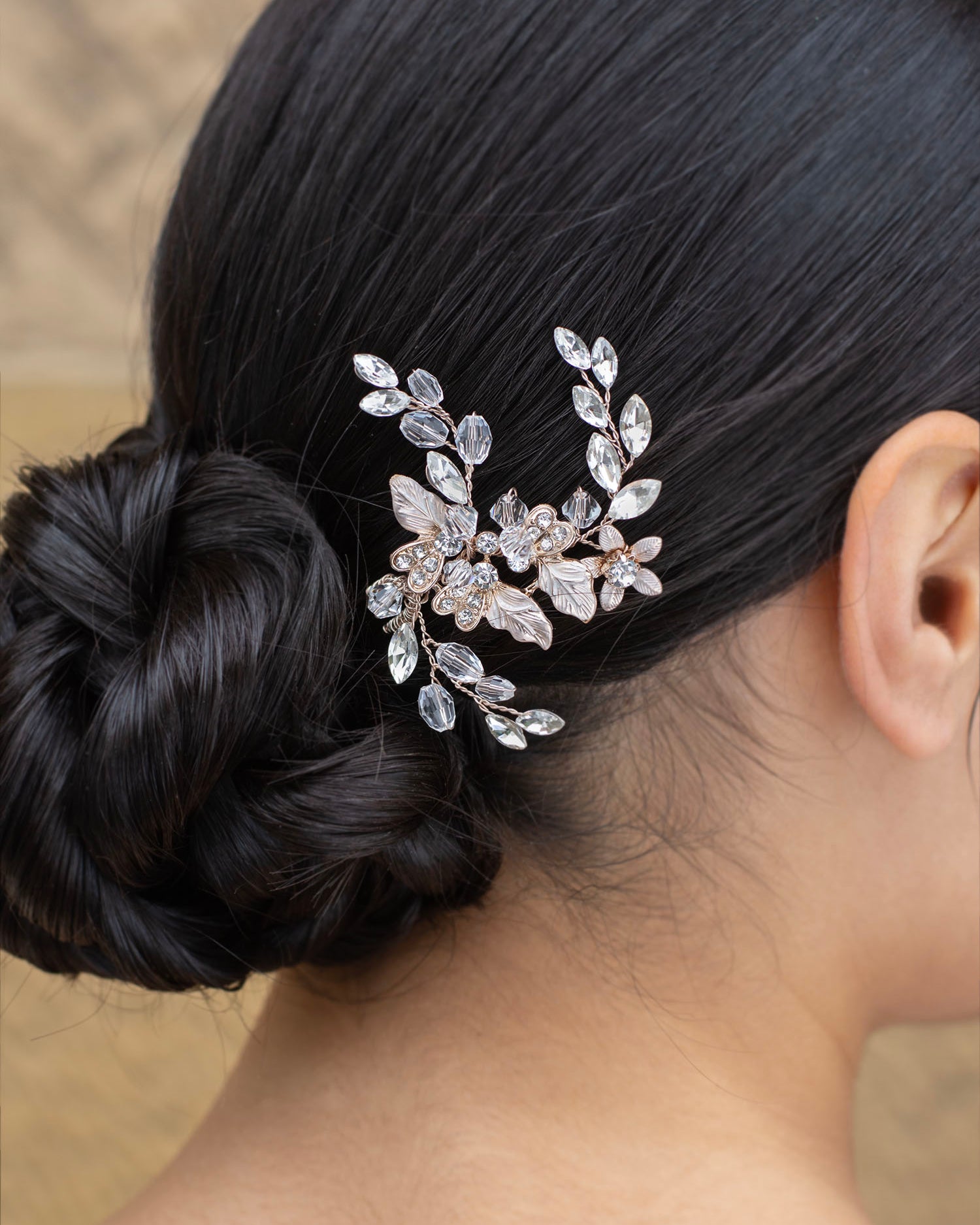 Lucinda Gold bridal hair pin — alternate view 2